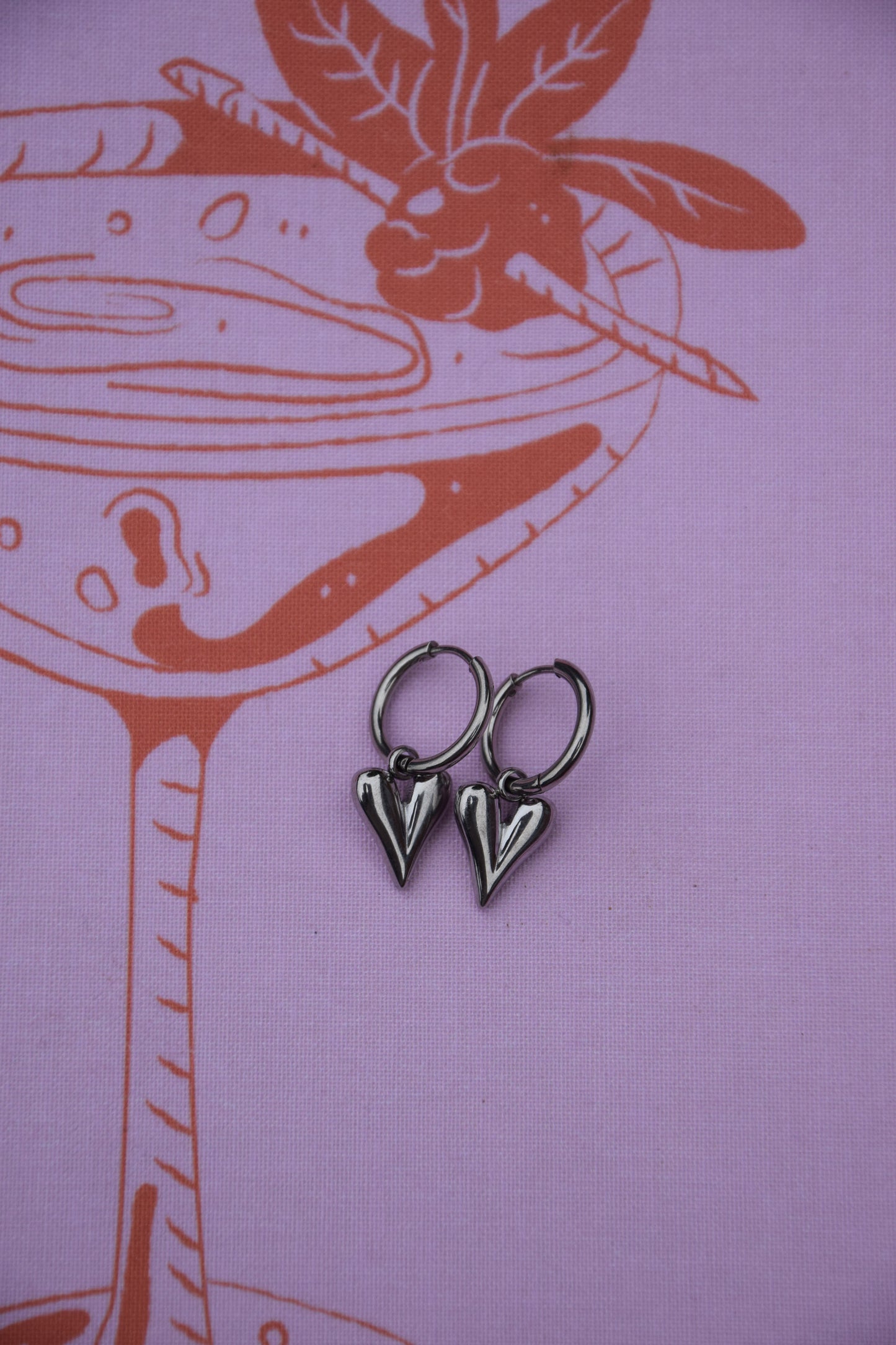 OORBELLEN FAMOUS HEARTS