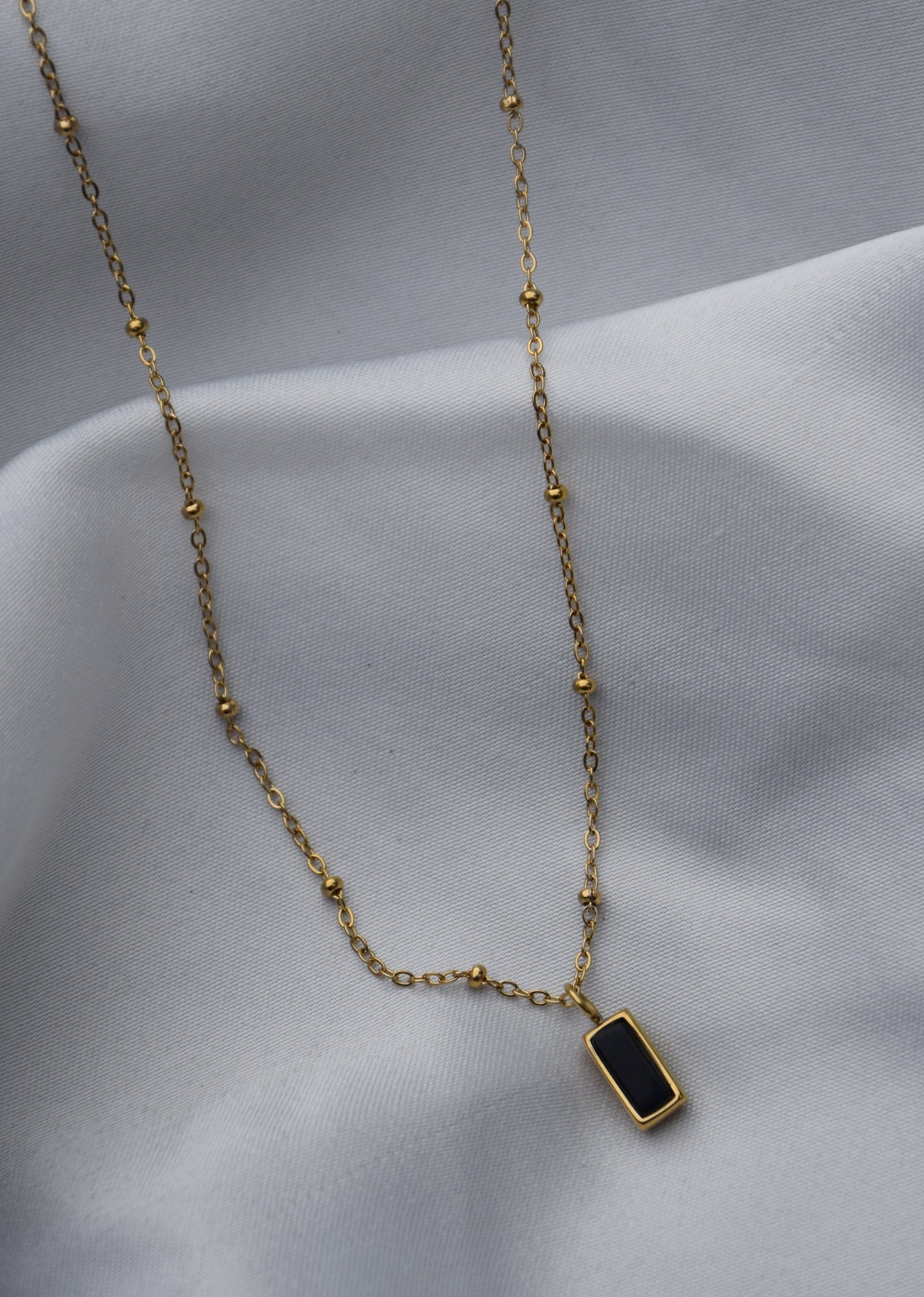 KETTING CHIQUE BLACK