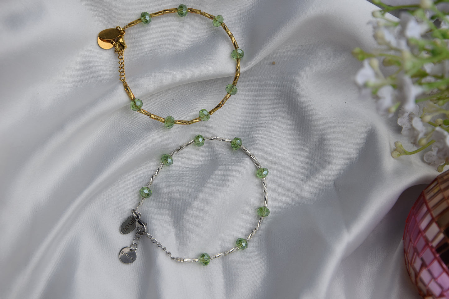 ARMBAND GREEN BEADS