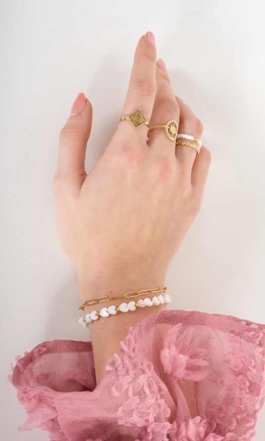 ARMBAND WHITE HEARTS
